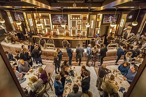 1914 club bar.heic