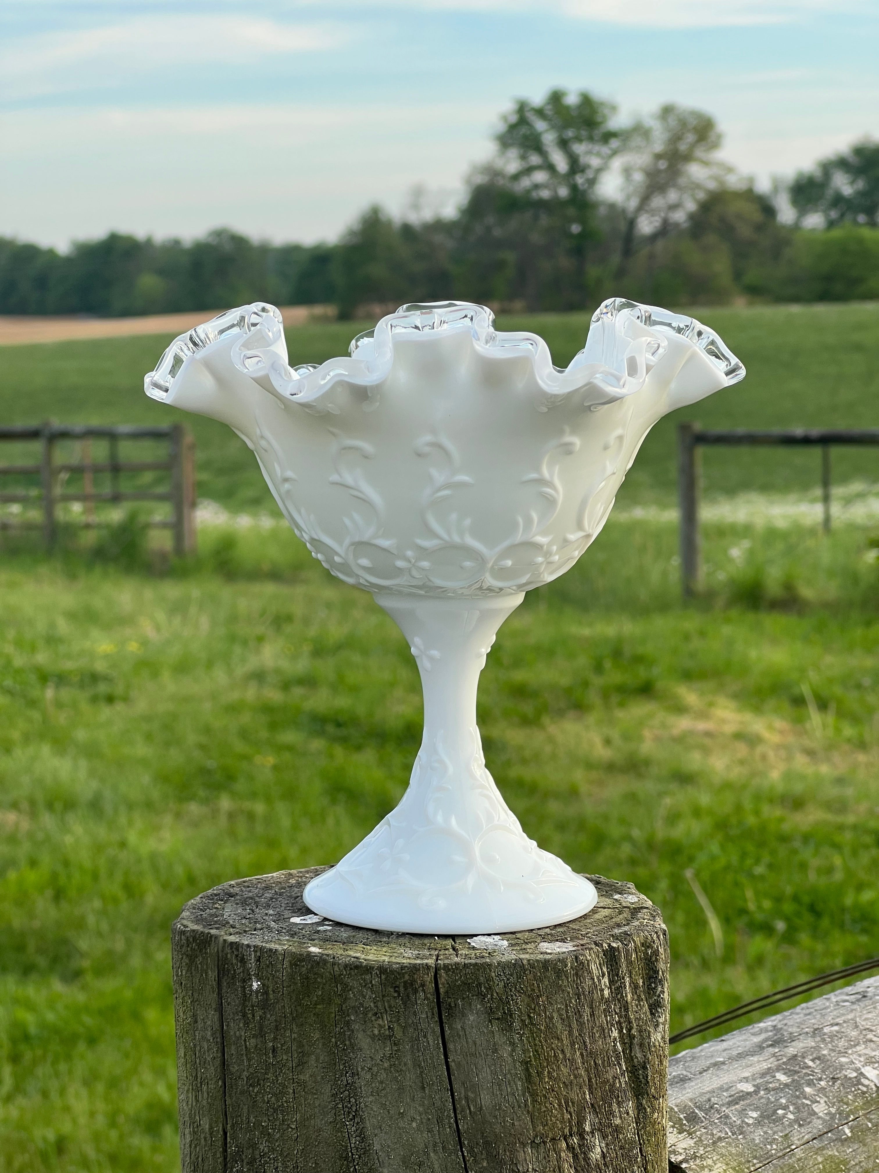 Fenton Spanish lace Silvercrest Ruffled Edge