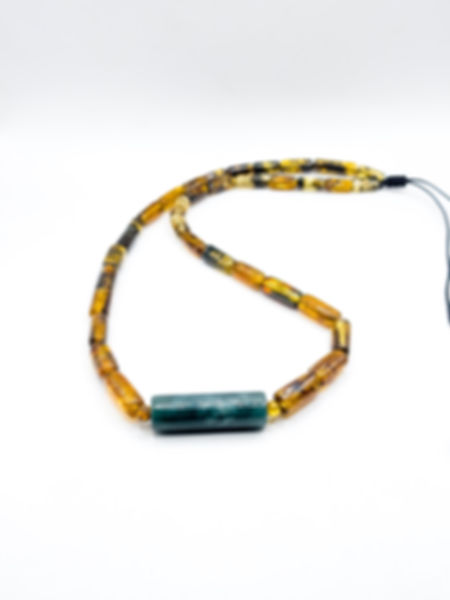 Collar de ámbar y jade azúl