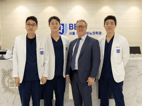 서울 베스트 비뇨의학과, 전립선 비대증 수술법 임상컨퍼런스 개최