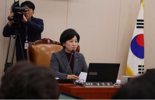 검·경 이어 인권위에도 환자정보 제출 의무화