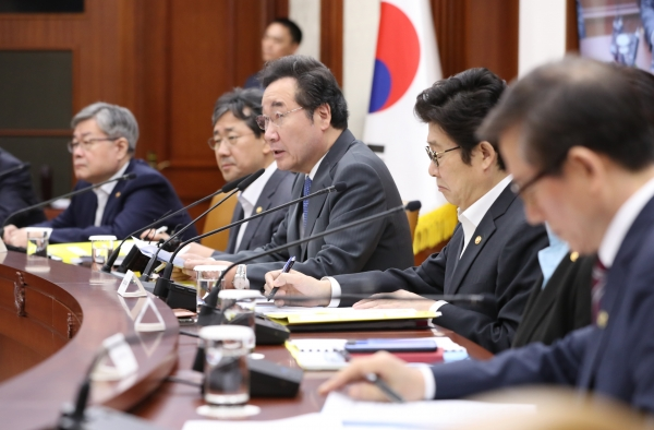 정부, 문신 비의료인에게 넘긴다..."규제 혁신"