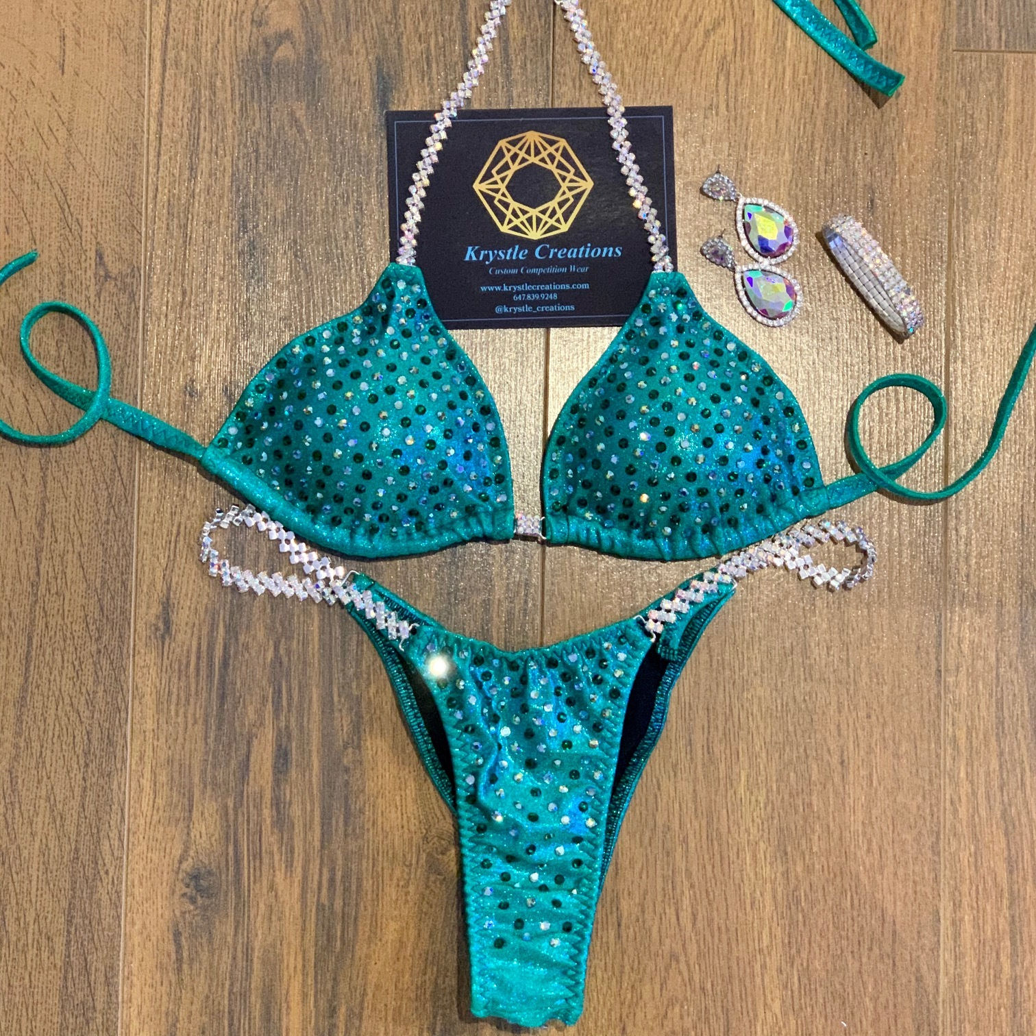 Scattered trio Miranda