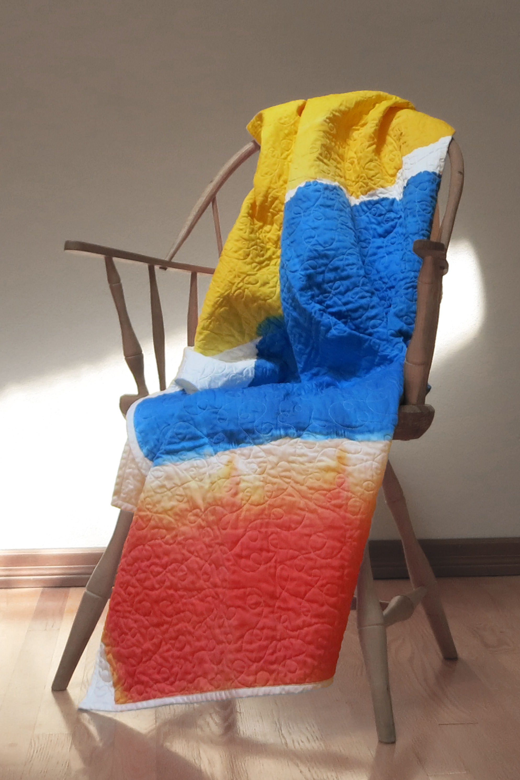 COLORWASH THROW QUILT