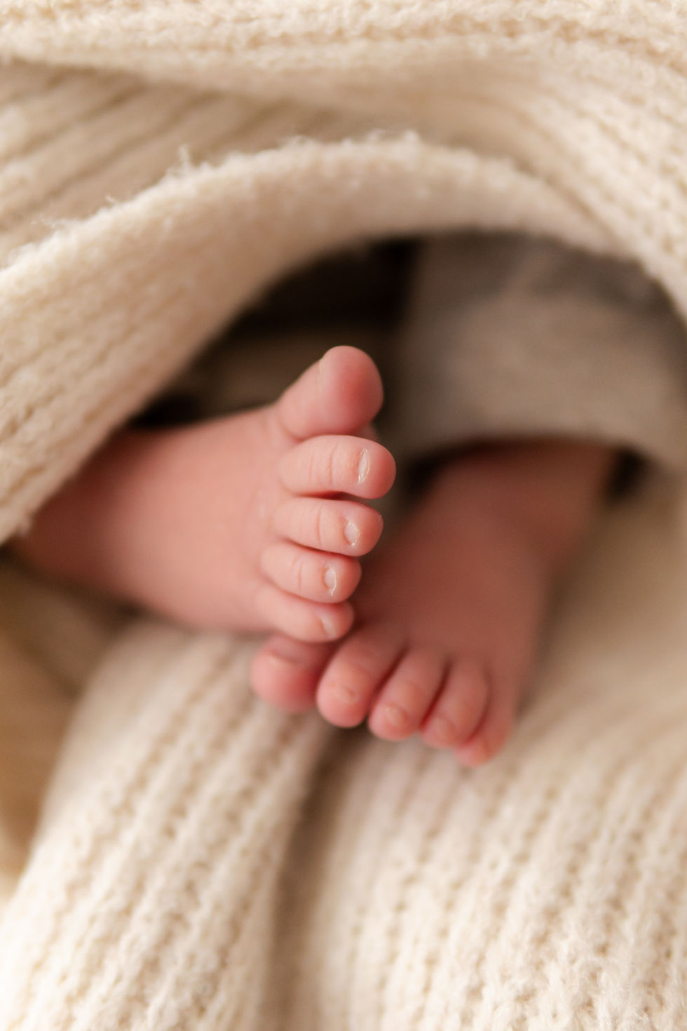 The First Week with a Newborn: What It Really Feels Like