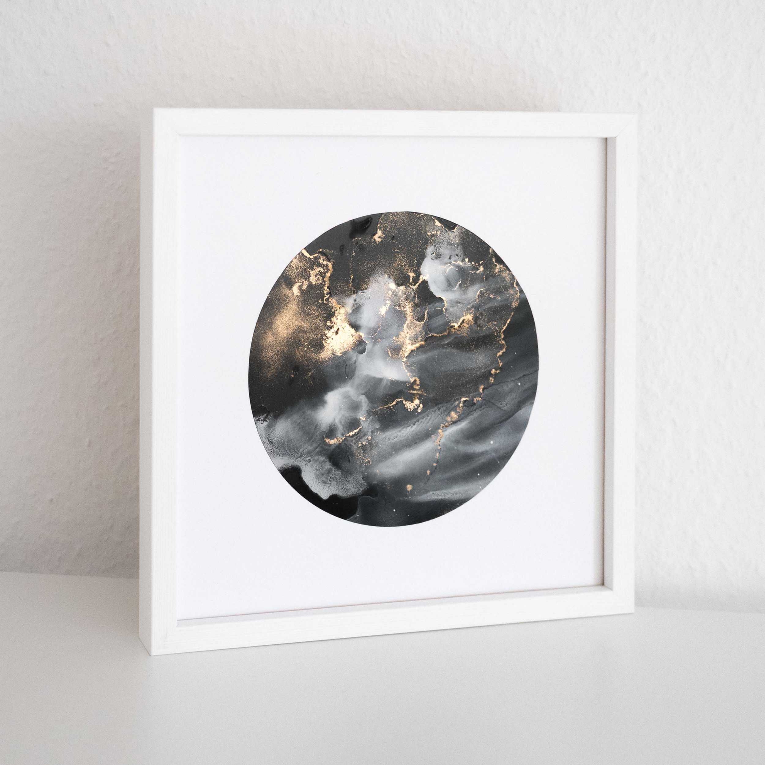 Fluid Moon 8