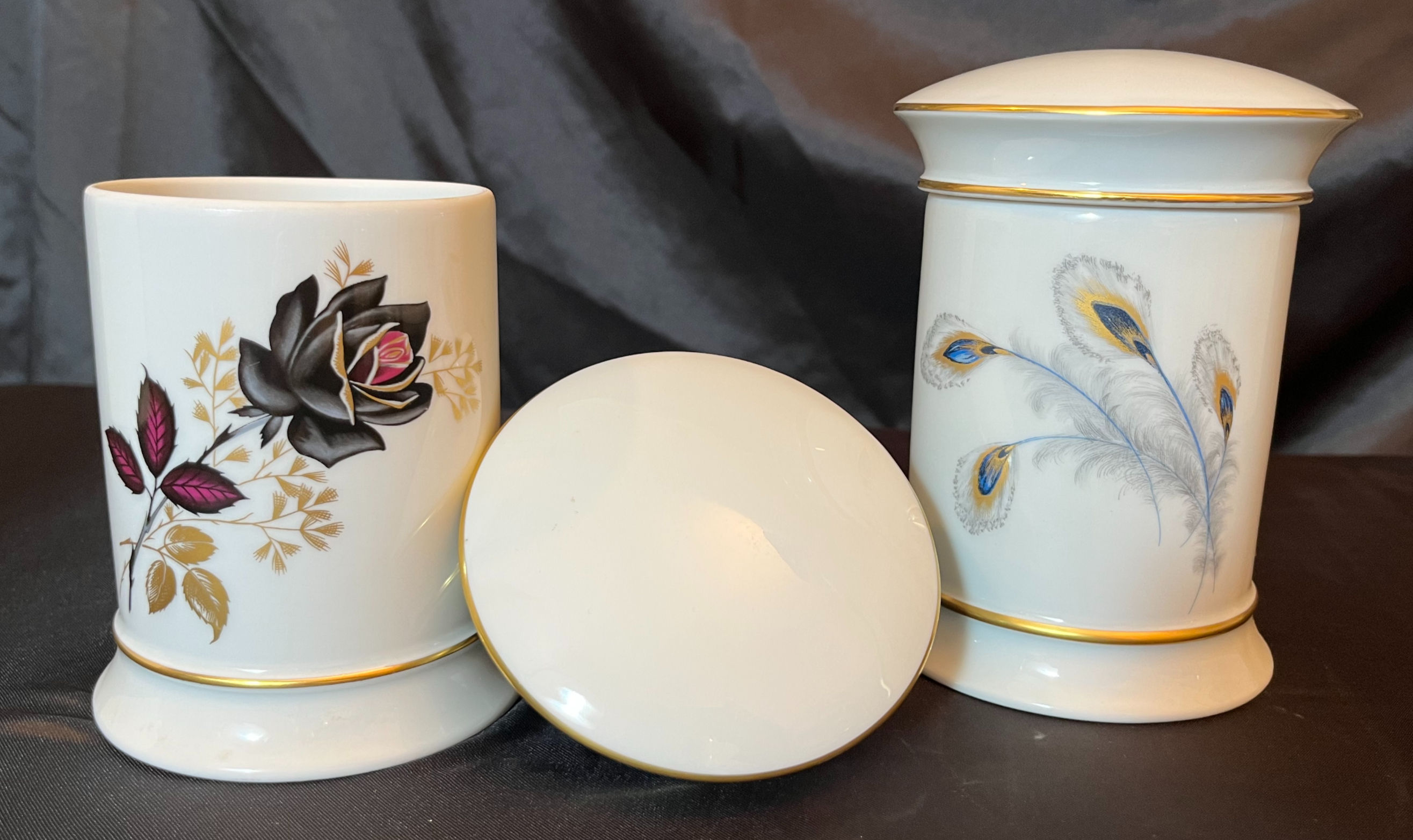 Boite en porcelaine française