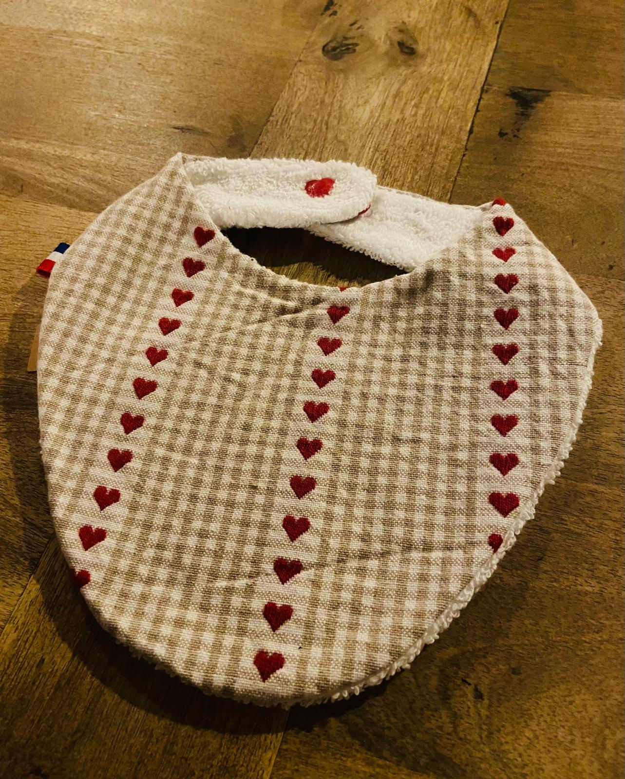 Bavoir bandana petit coeur