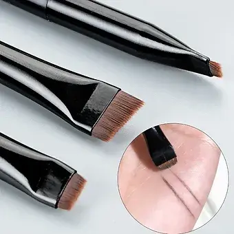 Lot de 3 pinceaux eyeliner et sourcil
