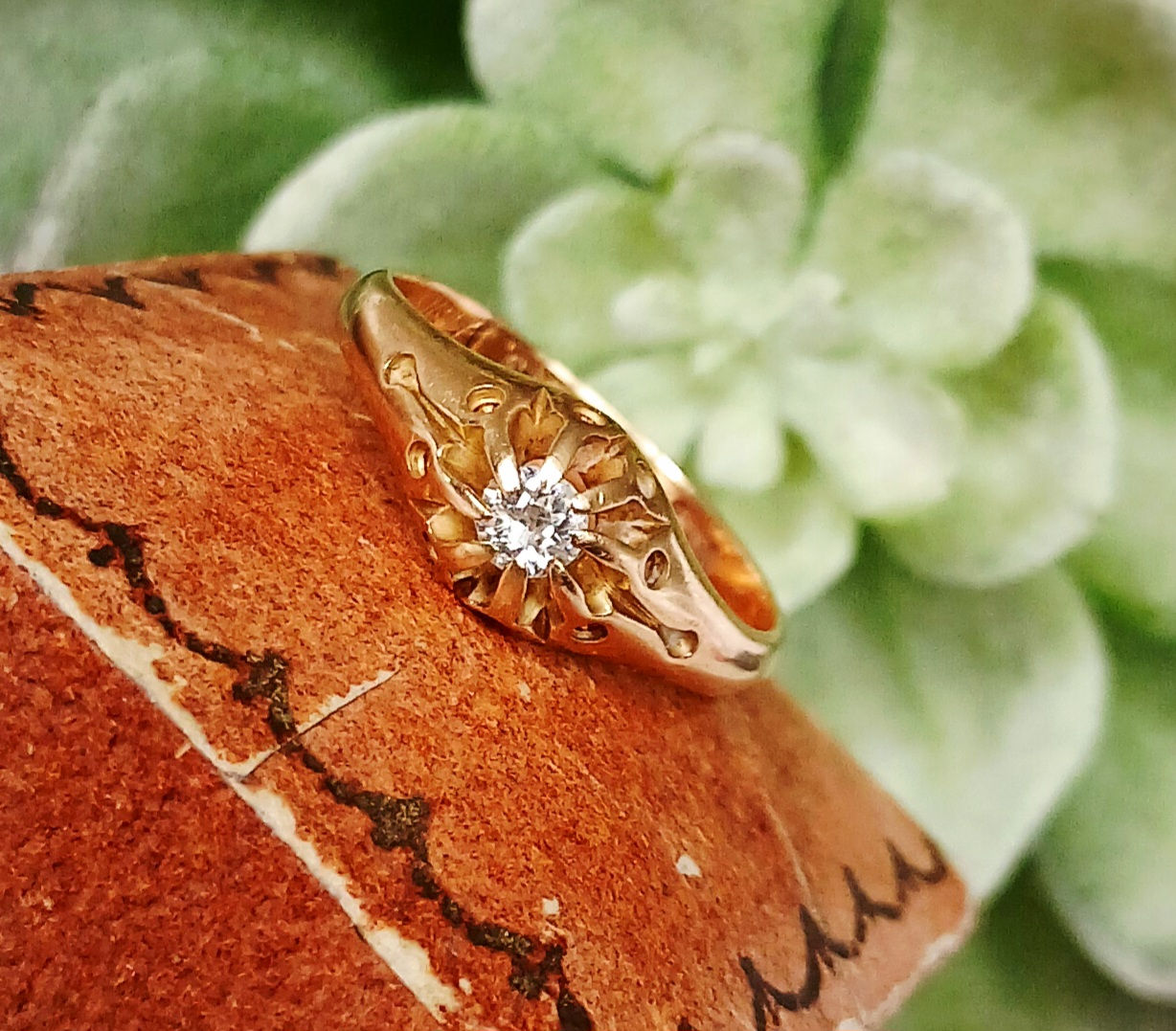 Antique 18ct Gold & Diamond Belcher Set Ring 1900