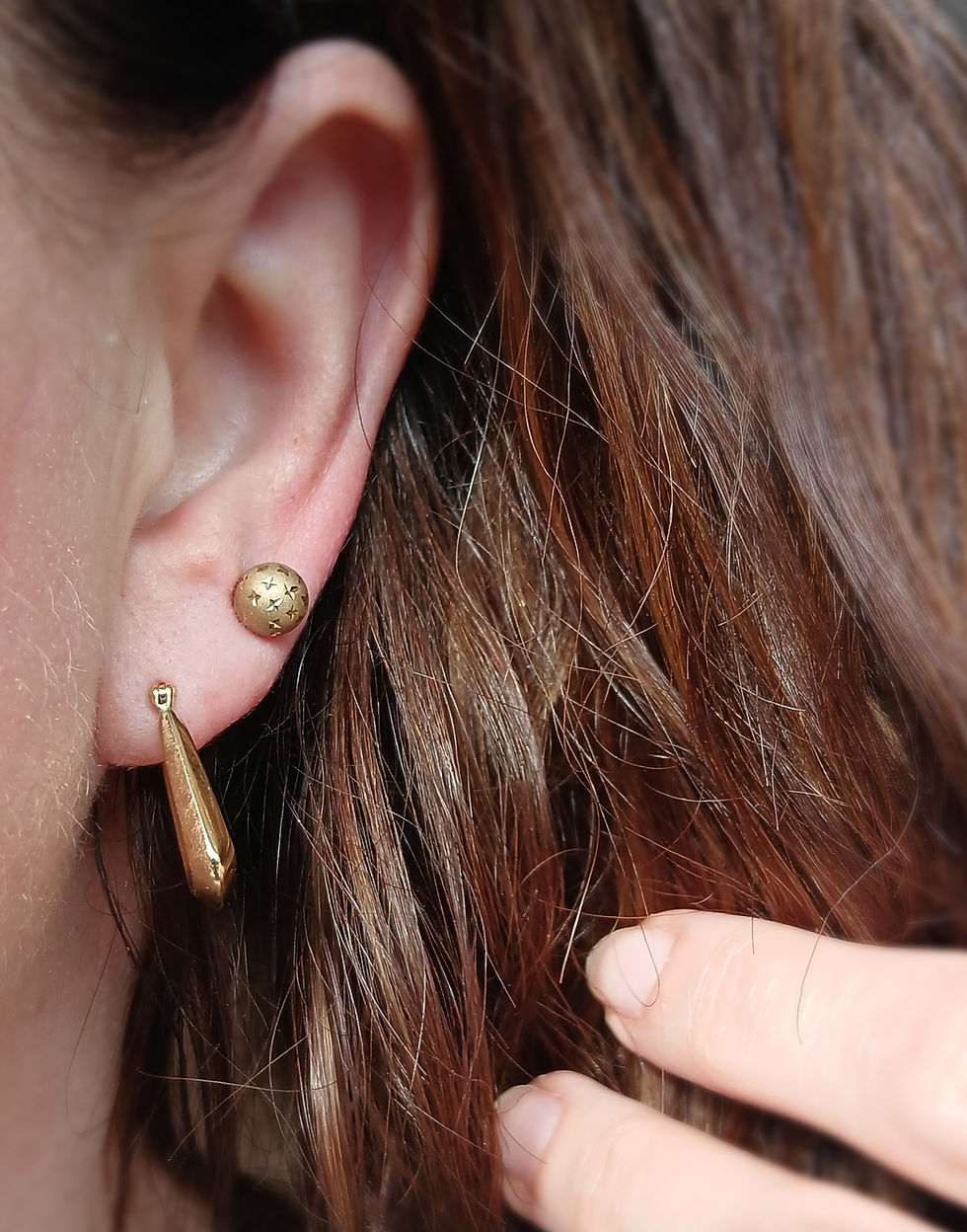 Thumbnail: Vintage 9ct Gold Star Ball Studs