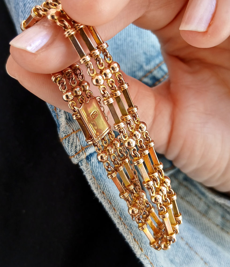 Thumbnail: Antique 9ct Gold Fancy Bracelet with Intergrated Clasp