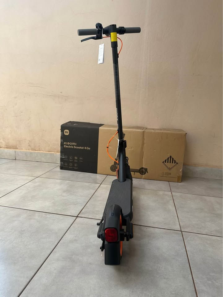 Miniatura: Patinete Elétrico Xiaomi Electric Scooter 4 Go