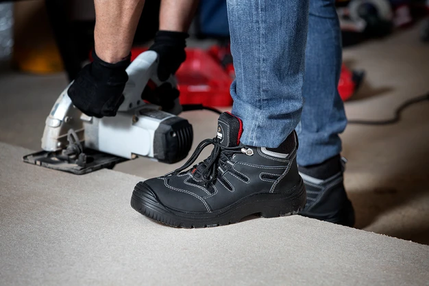 RedPro 5S - Safety Work Shoes with Composite toe Cap
