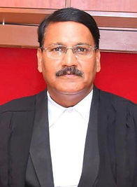 Adv Vinay Kant Saxena_edited.jpg