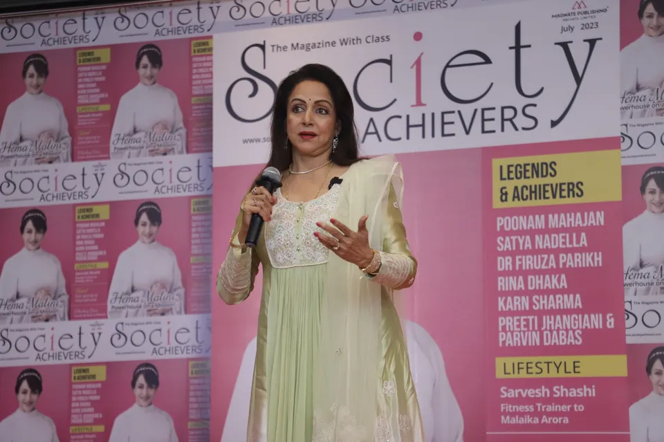 Article illustration: Dream Girl' Hema Malini relive the status at unveiling of 'SOCIETY ACHIEVERS'!