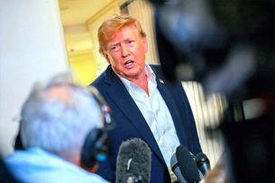 Trump Rejects AI Doomsday Warnings as Global Debate Over Slowing Frontier Models Intensifies.
