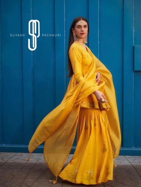 Aditi Rao Hydari Marks Her Presence On IMDB's Popular Indian Celebrities List; Actress Expresses… artwork