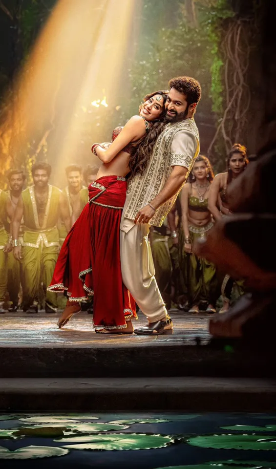 Article illustration: Daavudi' Drops: Man of masses NTR Jr. and Janhvi Kapoor's dance magic in 'Devara's' latest single