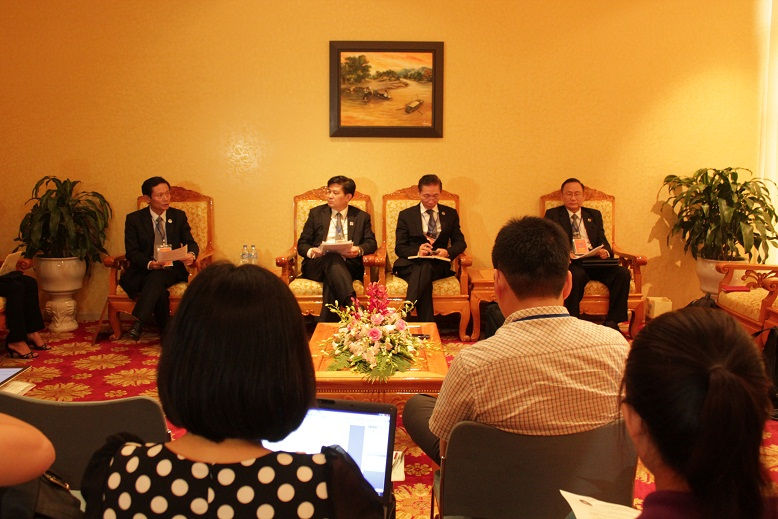 4 Phó Chủ tịch LĐLSVN nhiệm kỳ II chủ trì họp báo