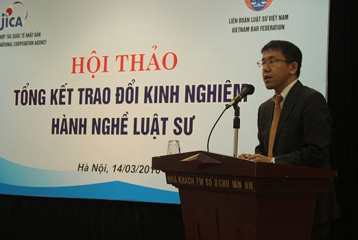 Ông Tsukahara Masanori – Cố vấn pháp luật Dự án JICA phát biểu tại Hội thảo