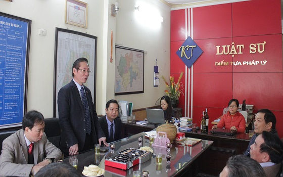 Phó Chủ tịch Nguyễn Văn Chiến phát biểu tại buổi làm việc