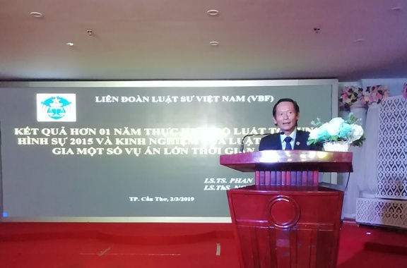 Luật sư Phan Trung Hoài khai mạc lớp bồi dưỡng