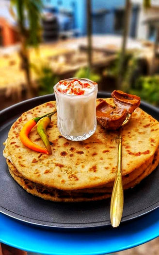 মশলাদার আলুর পুরে ভরা এই পরোটা একেবারে দেশি ঘরোয়া স্বাদের, যা খেলেই মন ভরে যাবে। রেসিপি দিলেন উমা পন্ডিত।