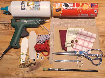 Materiál a pomůcky (8) (1)_edited.jpg