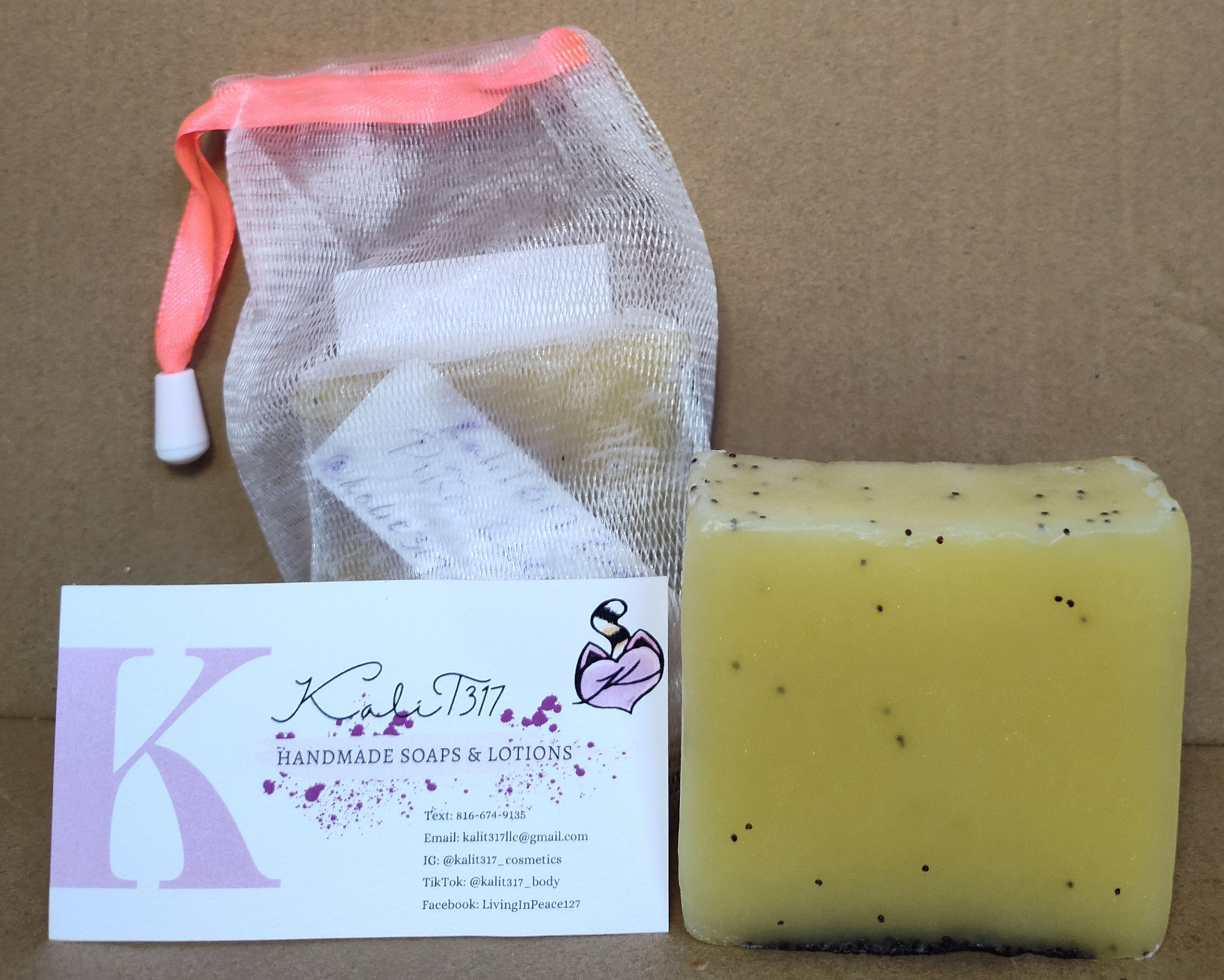 Pina Loca Exfoliating Soap