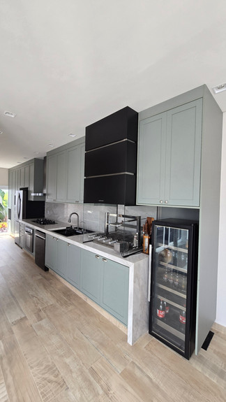 Cozinha moderna sob medida em holambra