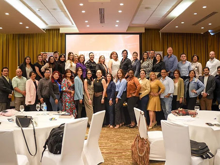 Innovación y tecnología marcan el cierre del Marketing Tech Summit 2024 en Panamá