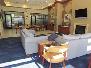 Solera Lobby