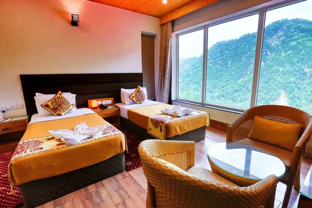 Veda5-Ayurveda-and-Yoga-Luxury-World-Class-Retreat-with-Organic-Farm-Swimming-Pool-in-the-