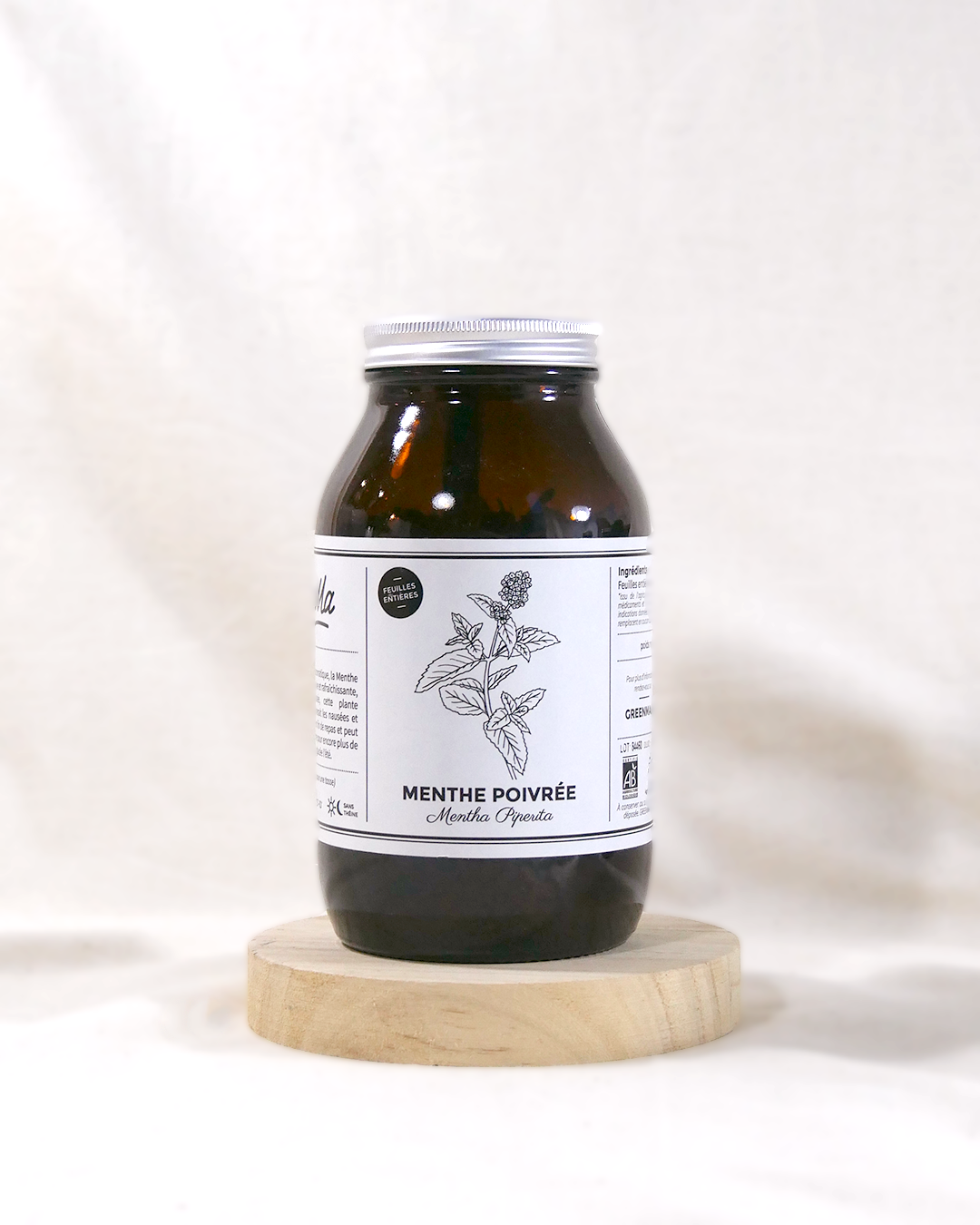 Infusion Menthe poivrée de la marque Green Ma dans son bocal en verre ambré rechargeable