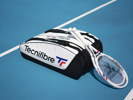 What to Pack in Your Tennis Bag