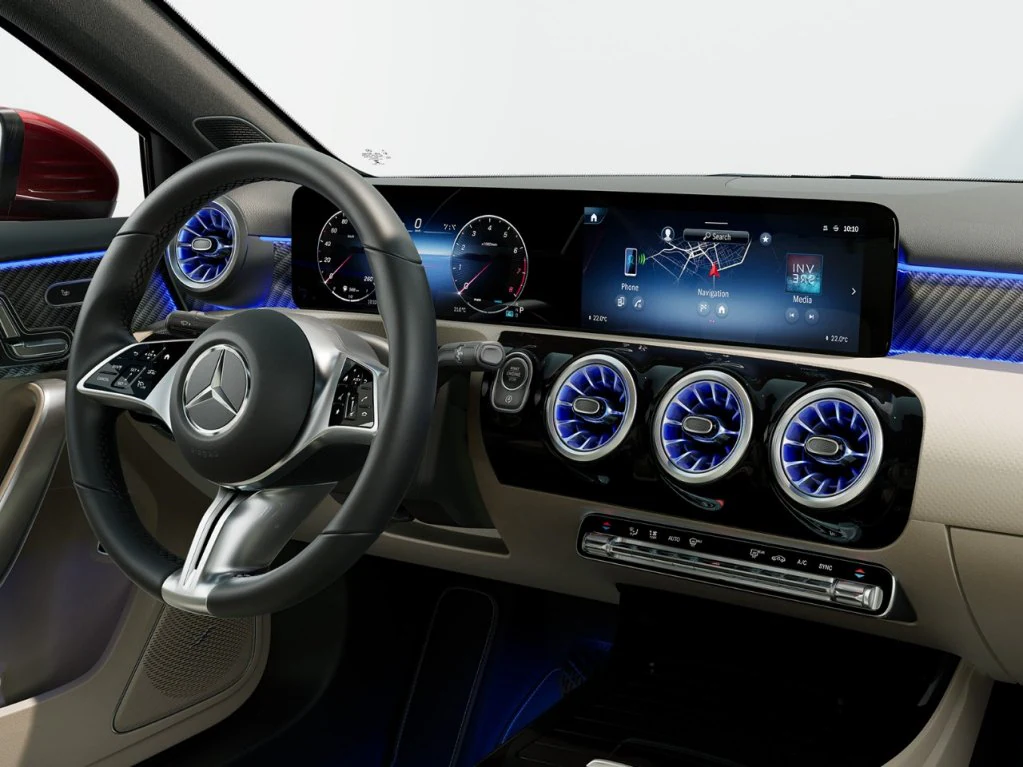 Classe A berline | Véhicule Premium | Mercedes-Benz Socaumar