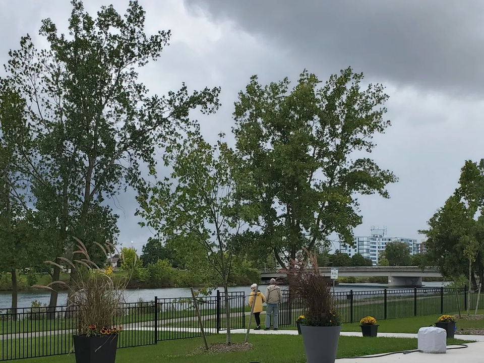 Walking Path along the Welland Recreational waterway