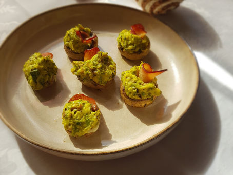 Zucchini stuffed mushrooms