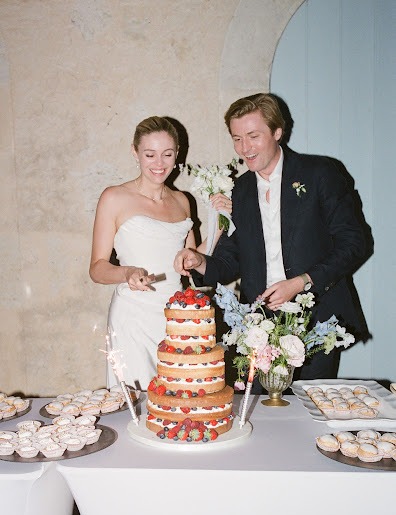WeddingChâteauNaudouPartyHannah&amp;Thomas-49_edited.jpg