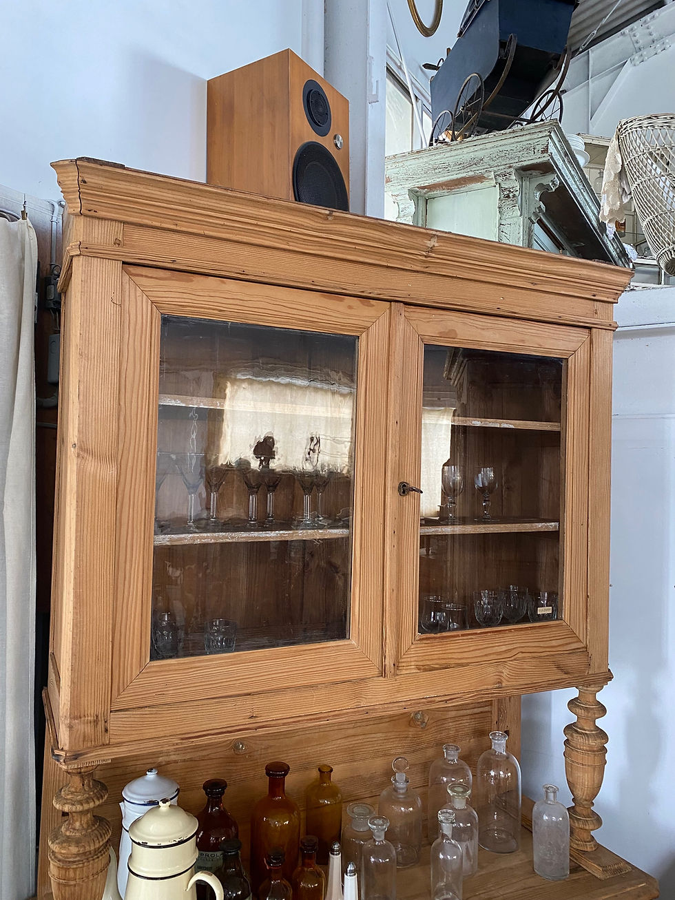 サムネイル： フレンチカップボード【No.211112】