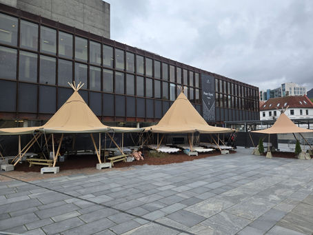 Fjellbris i Bergen – lavvoutleie til festival, foredrag og opplevelser