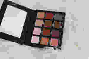 Sigma-eyeshadow-palette.jpg