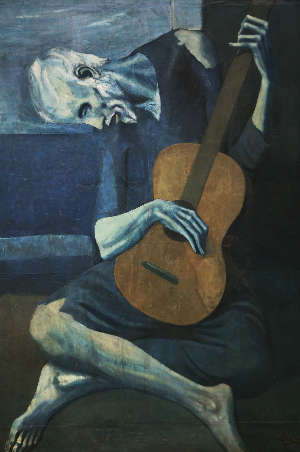 The old blind guitarist Pablo Picasso Original Title: Le vieux guitarriste aveugle Date: 1903