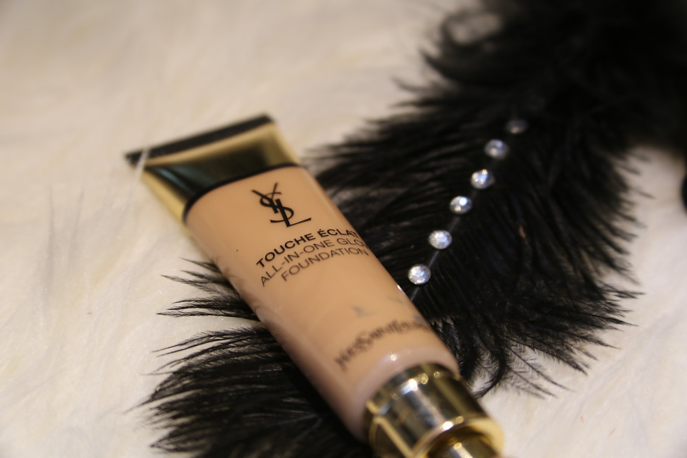 Yves-Saint-Laurent-Touche-Éclat-All-In-One Glow.jpg