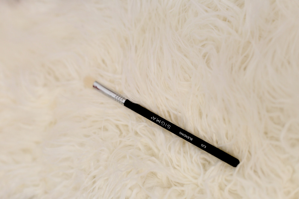 Blending-Brush-E25-sigma-beauty.jpg