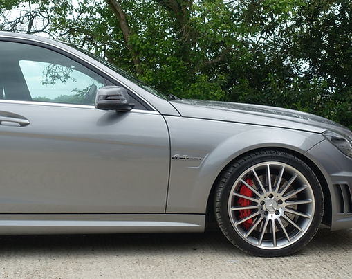 Mercedes-Benz C Class 2010
6.3 C63 V8 AMG G-Tronic Euro 5 4dr
