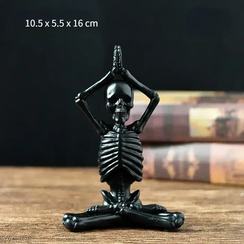 Thumbnail: Grimora™ Gothic Skull