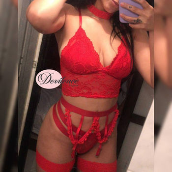 Set de ropa interior rojo.jpeg