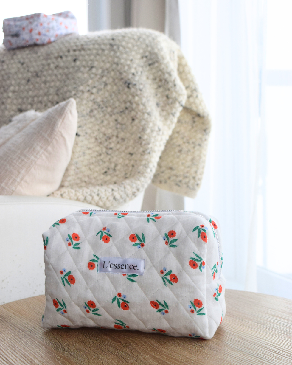 Miniature : Trousse fleurie blanche et rouge